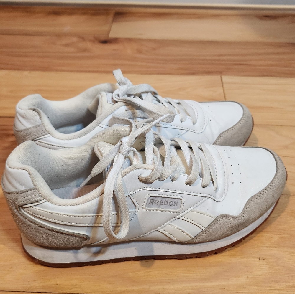 Reebok Classic Harman Run White Sneakers Size 8 Minor Wear/needs Cleaning